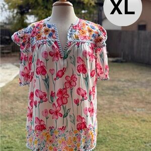 Floral Pink and White Women's Top